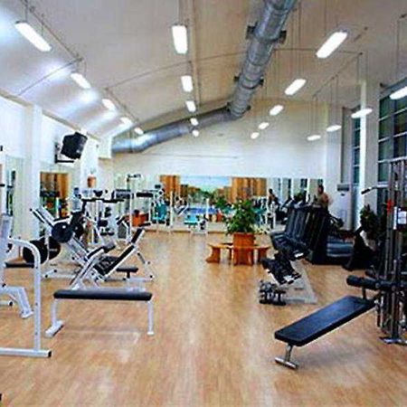 Quality Inn Tripoli Ngoại thất bức ảnh