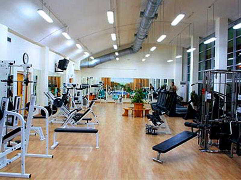 Quality Inn Tripoli Ngoại thất bức ảnh