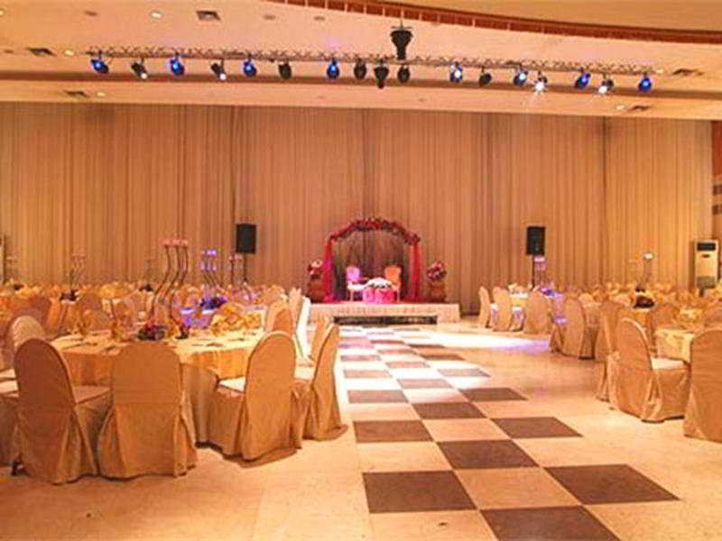Quality Inn Tripoli Ngoại thất bức ảnh